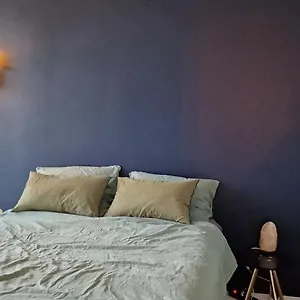  Apartment Modern, Fully Equipped Flat